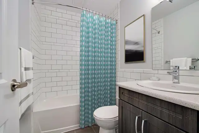 2 Bedroom Apartment for Rent - 7170 Darcel Ave - Photo 9