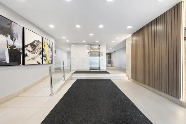 2 Bedroom Apartment for Rent - 7170 Darcel Ave - Photo 18