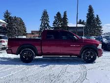 2011 RAM 1500 SPORT CREW CAB – 5.7L HEMI V8 – 4X4 - 194,324 KM - Photo 4