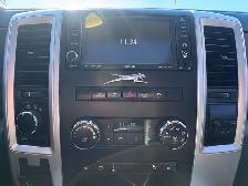 2011 RAM 1500 SPORT CREW CAB – 5.7L HEMI V8 – 4X4 - 194,324 KM - Photo 12