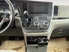 2015 Toyota Sienna Backup camera Bluetooth 7-seaters - Photo 10