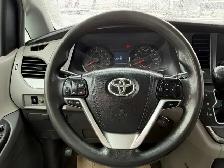 2015 Toyota Sienna Backup camera Bluetooth 7-seaters - Photo 17