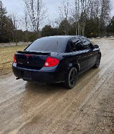 2009 Pontiac G5 - Photo 3