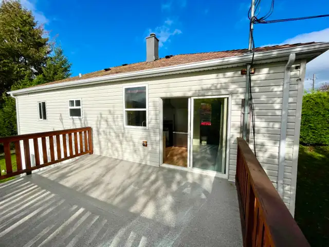 Newly renovated 3 bedroom / 1 bathroom in South Port Alberni - Photo 12