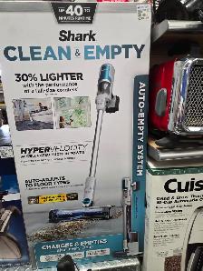 Vacuums @ Cashopolis!!