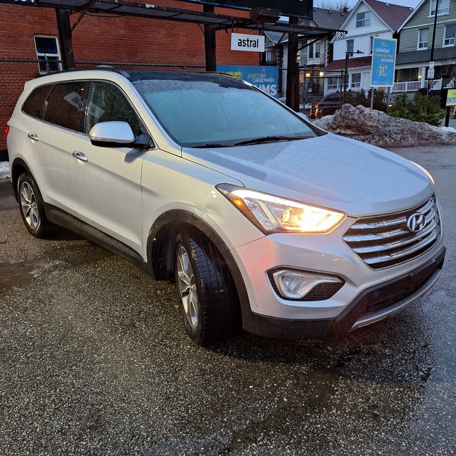 2015 Hyundai Santa Fe XL Luxury, 6 seats, AWD, 3.3l 6cyl - Photo 9