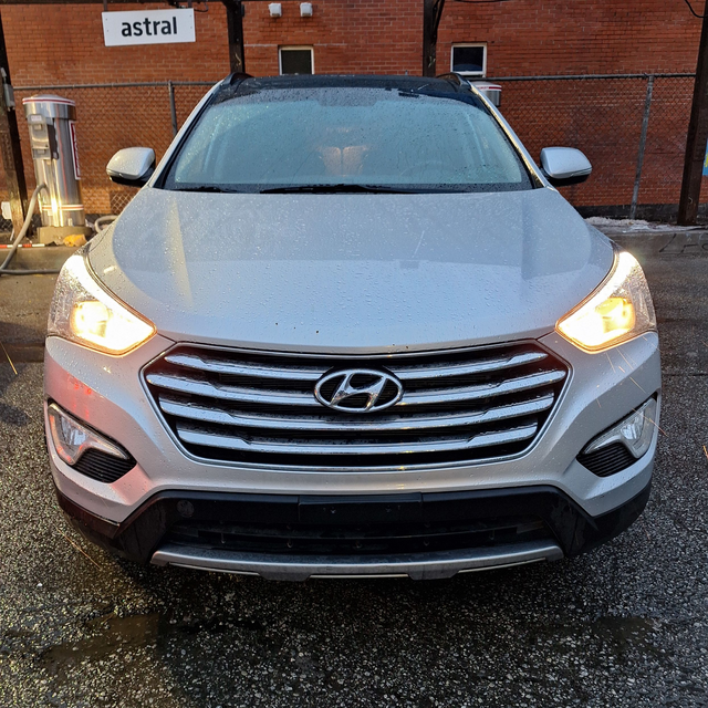 2015 Hyundai Santa Fe XL Luxury, 6 seats, AWD, 3.3l 6cyl - Photo 10