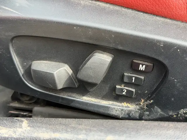 2009 BMW 3 Series| Low Mileage | Very Clean Car | - Photo 12