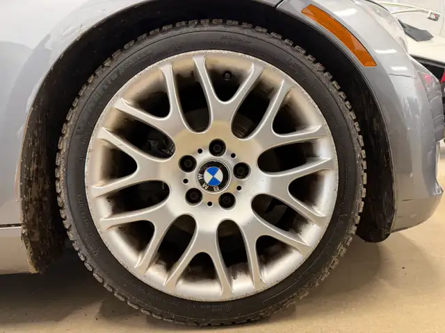 2009 BMW 3 Series| Low Mileage | Very Clean Car | - Photo 29