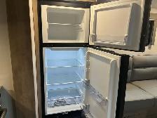 2024 Arcadia 21SRK COMPACT 5TH WHEEL, TANDEM TOWABLE, STORAGE - Photo 26