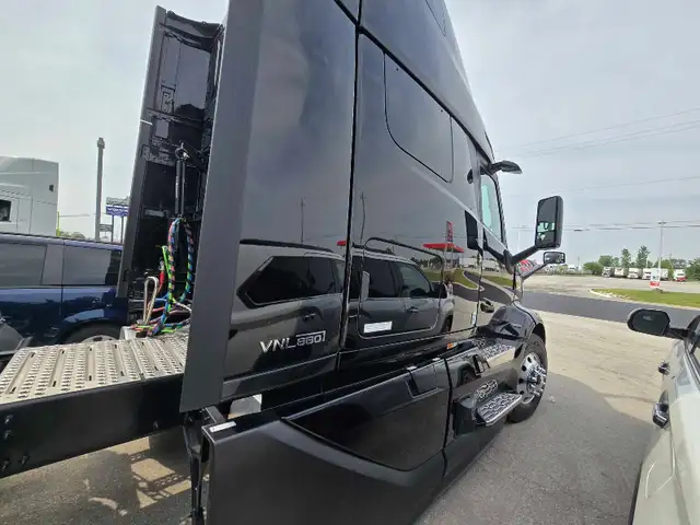 Hiring AZ Teams - Photo 4