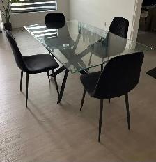 Glass Table and 4 Chairs