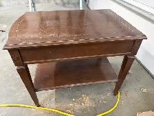 small table - Photo 2