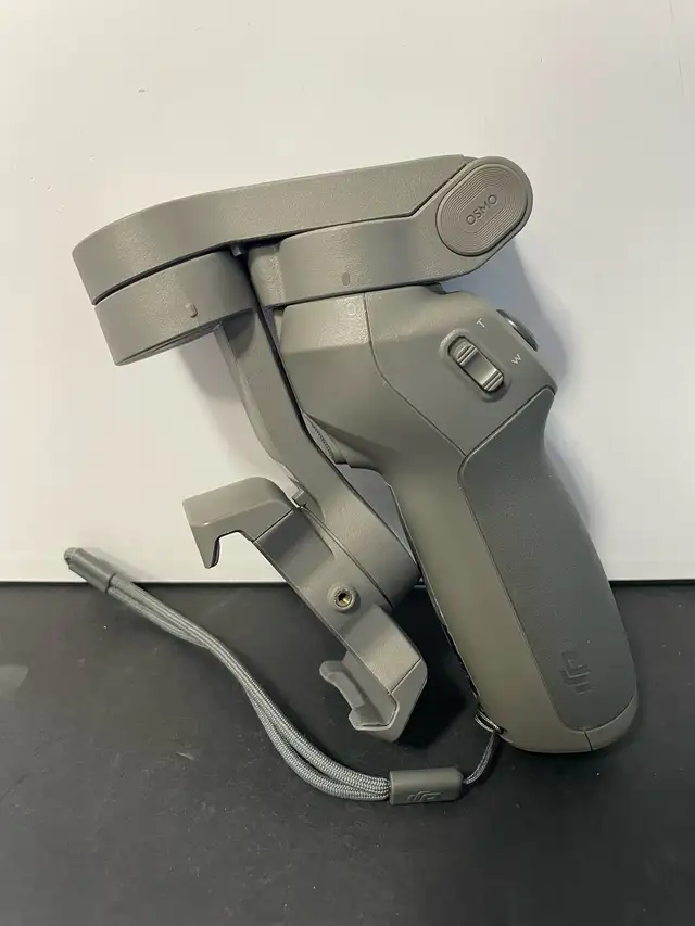 DJI OSMO MOBILE 3 GIMBAL