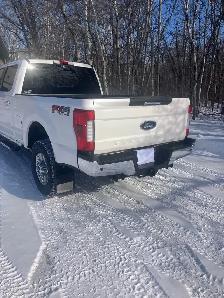 2017 FORD F350 SUPERDUTY CREWCAB LARIAT DIESEL - Photo 4