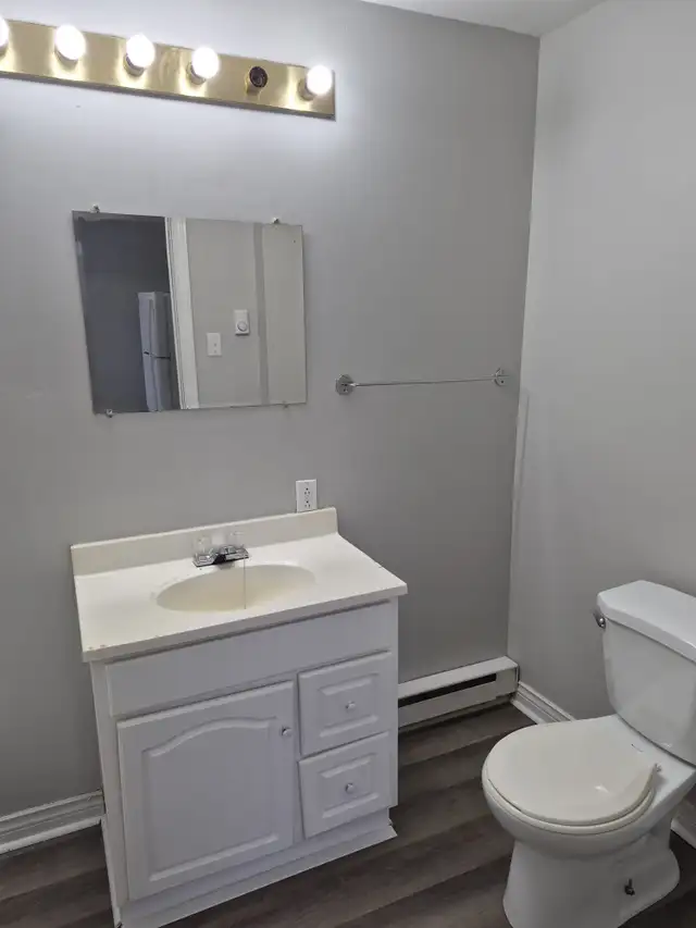 1 bedroom apartment in Saint John - 9 Douglas St, unit D - Photo 3