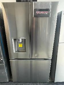 NEW 36" LG Counter Depth  French (26 Cu.Ft) Water &Ice Dispense - Photo 2