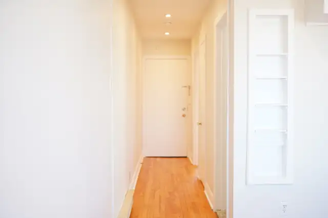 5117-16e Avenue - Photo 4