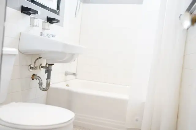 5117-16e Avenue - Photo 14