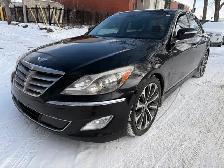 2012 Hyundai Genesis R-Spec V8 — Black on Black - Photo 4