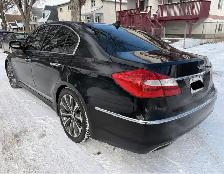 2012 Hyundai Genesis R-Spec V8 — Black on Black - Photo 6