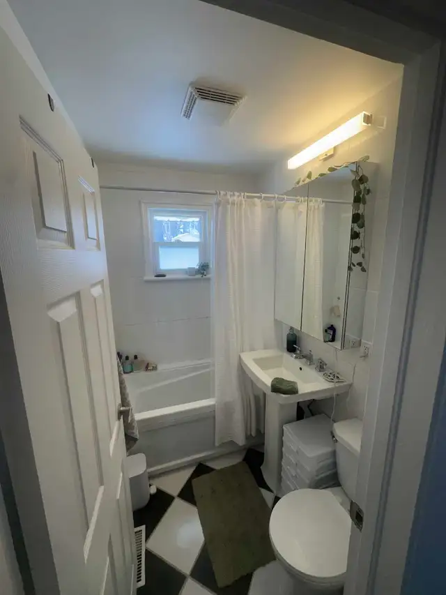 2 bedroom duplex in Pembroke - Photo 9