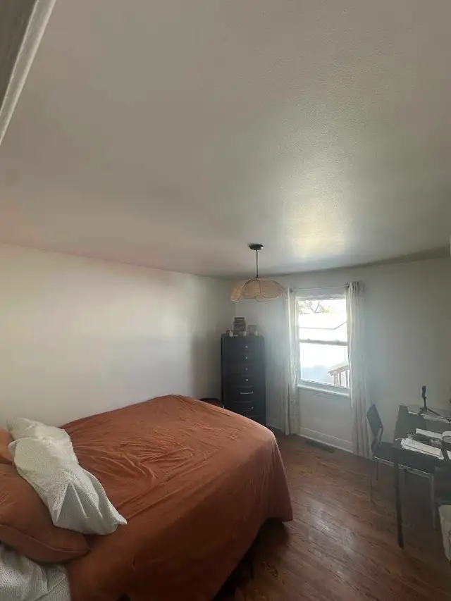 2 bedroom duplex in Pembroke - Photo 10