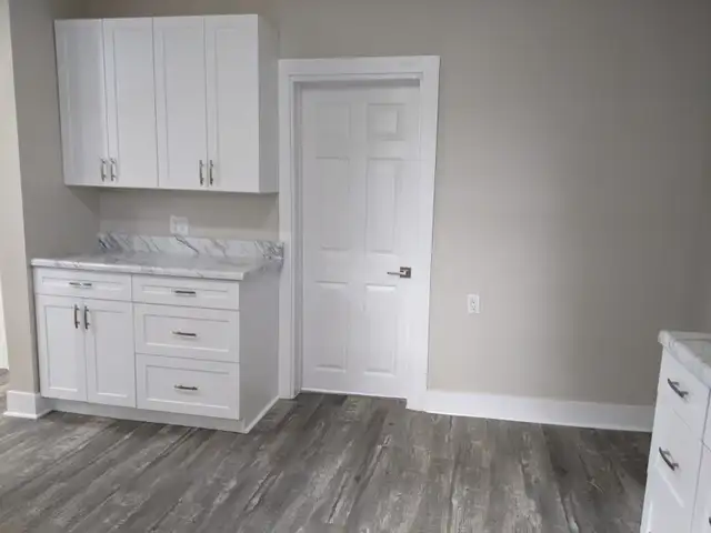 Duplex For Sale - Endless Uses (Single Family or Commercial) - Photo 5