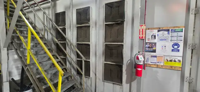 Chambre de peinture industrielle - Photo 4