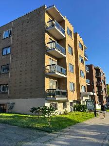 Nice renovated 2 bedroom 41/2 for rent all including near Metro