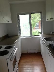 Nice renovated 2 bedroom 41/2 for rent all including near Metro - Photo 5