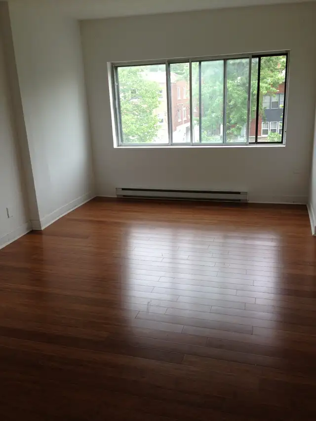 Nice renovated 2 bedroom 41/2 for rent all including near Metro - Photo 7