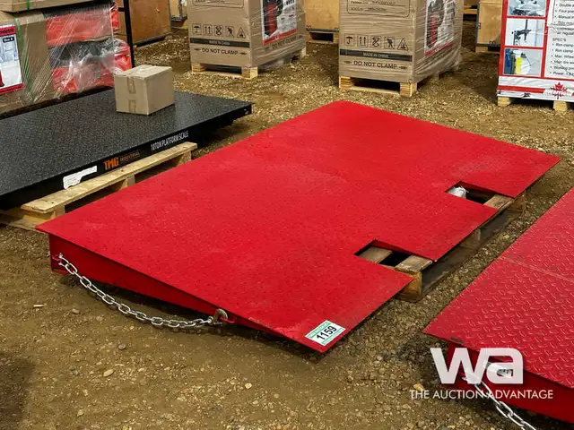 CR08F Container Ramp – Heavy-Duty, Safe, and Easy to Use - Photo 2