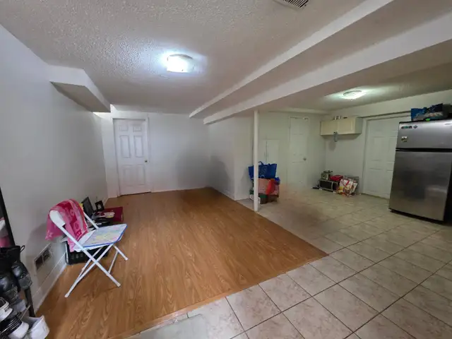 Basement Apatment for rent - Photo 2