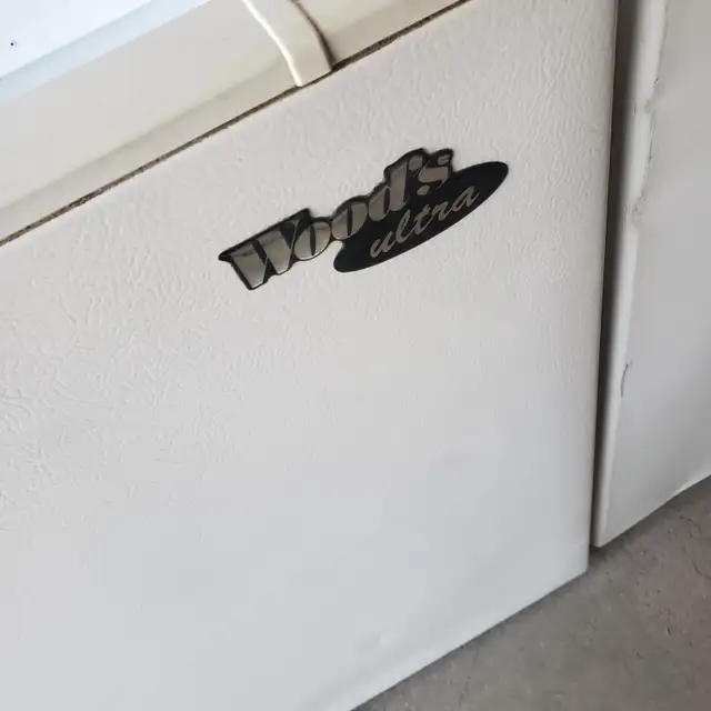 Wood’s Ultra chest freezer. work great has no issues Very Clean - Photo 2