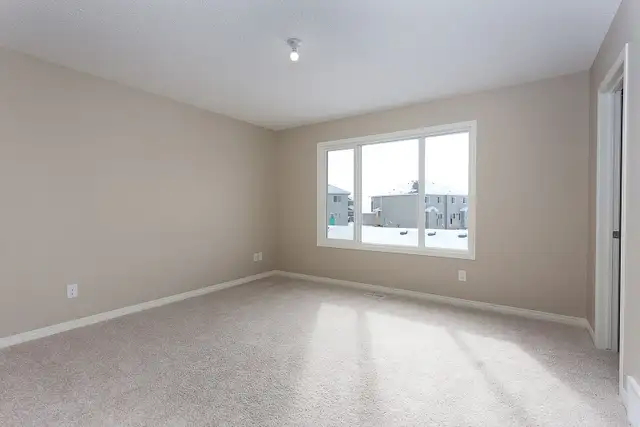 Pet-Friendly Home to Call Your Own - Photo 4