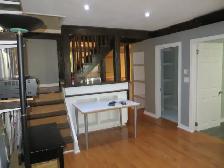 77 Elm Street - Sublet from May 1  - August 28 - $700/m   utils - Photo 7