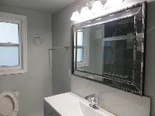 77 Elm Street - Sublet from May 1  - August 28 - $700/m   utils - Photo 14