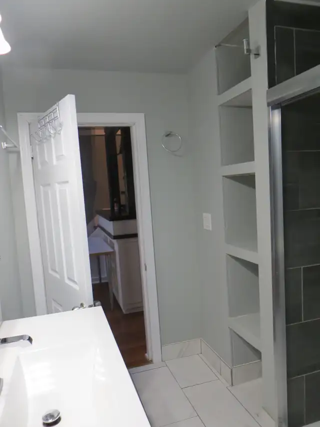 77 Elm Street - Sublet from May 1  - August 28 - $700/m   utils - Photo 15