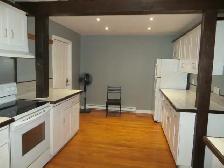 77 Elm Street - Sublet from May 1  - August 28 - $700/m   utils - Photo 28