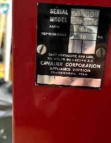 1964 Cavalier Coke Machine in excellent condition. - Photo 4