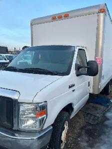 2016 Ford F-450 - Photo 2