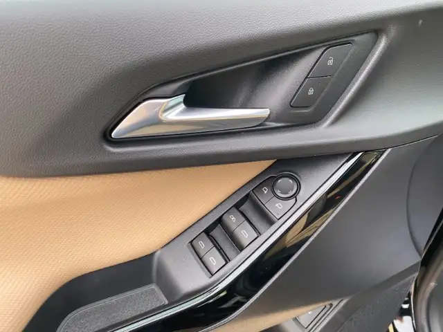 2026 Chevrolet Equinox AWD ACTIV Leather|Heated Seats|Heated Ste - Photo 11