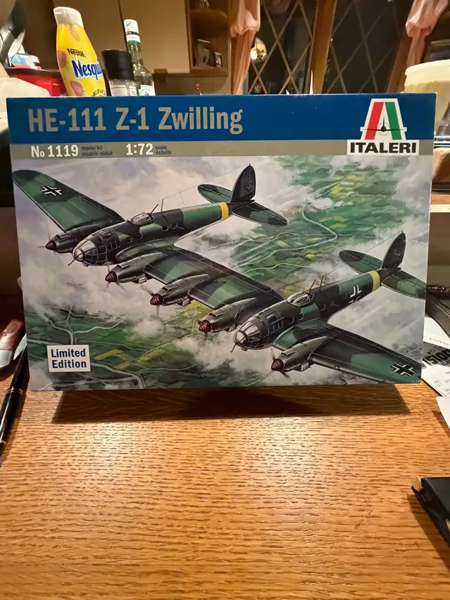 Vintage  Italeri  Plastic Model Plane Kit HE-111 Z1  Zwilling