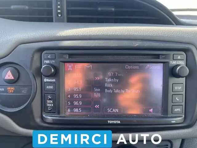 2016 Toyota Yaris LETRES PROPREFinancement 1ère, 2e et 3e ch - Photo 13