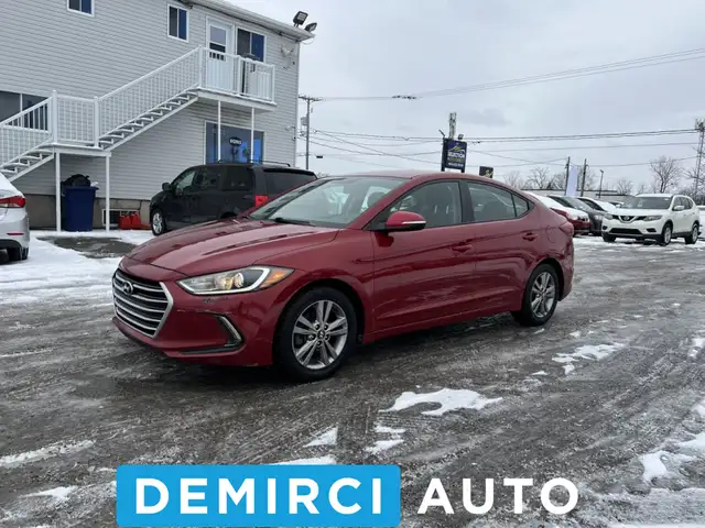 2017 Hyundai Elantra GLCar PlayCAMERA DE RECULANGLE MORT