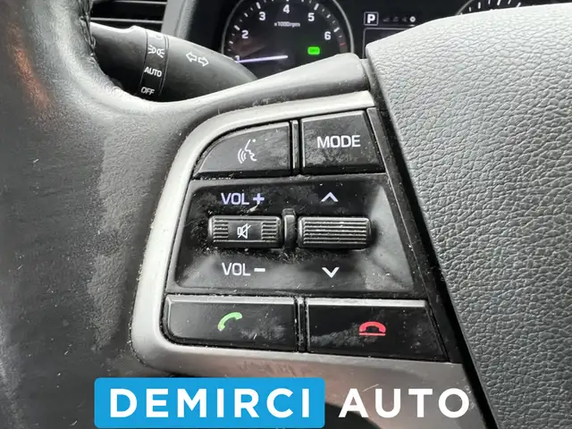 2017 Hyundai Elantra GLCar PlayCAMERA DE RECULANGLE MORT - Photo 13