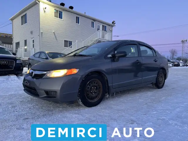 2009 Honda Berline Civic DX JAMAIS ACCIDENTÉE - Photo 4