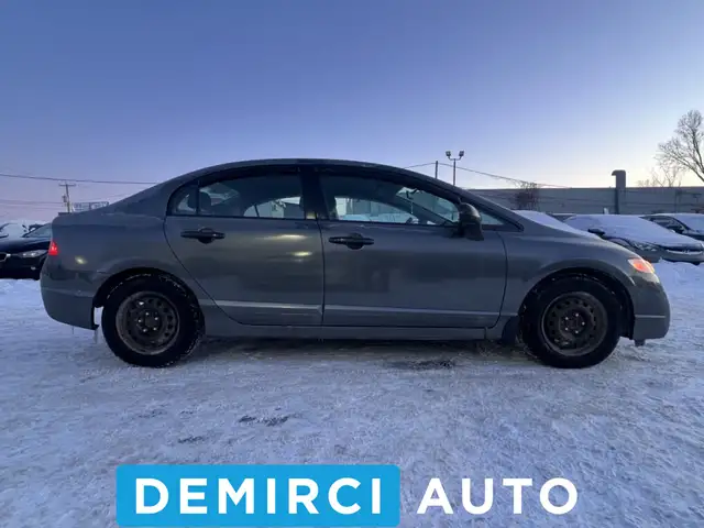 2009 Honda Berline Civic DX JAMAIS ACCIDENTÉE - Photo 8