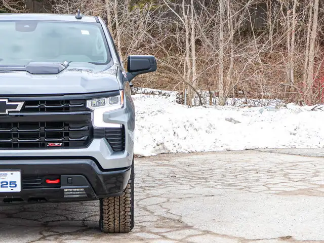 2025 Chevrolet Silverado 1500 LT Trail Boss- Heated Seats - Photo 5